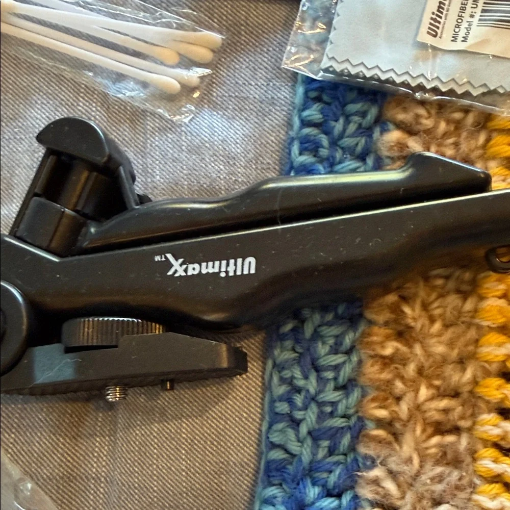 Ultimate Camera Accessory Kit - Picture 5 of 9